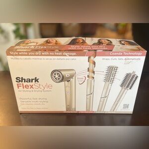 Shark Hair Dryer and Styling Set
